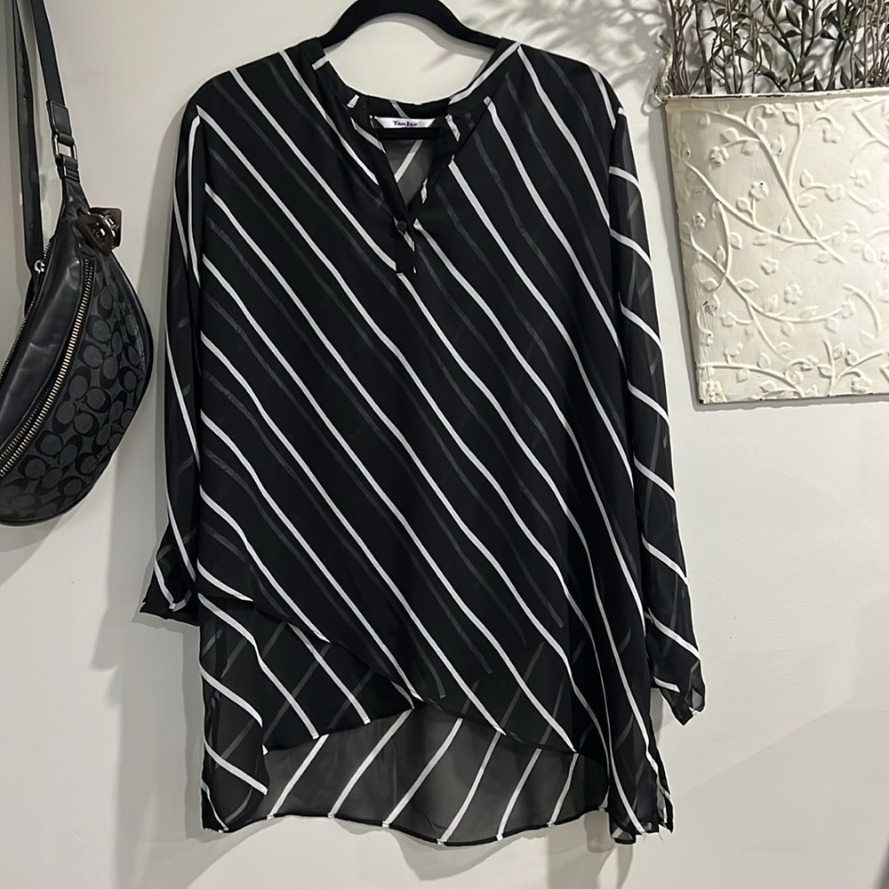 DONATED! TANJAY semi sheer black and white stripe blouse size 16